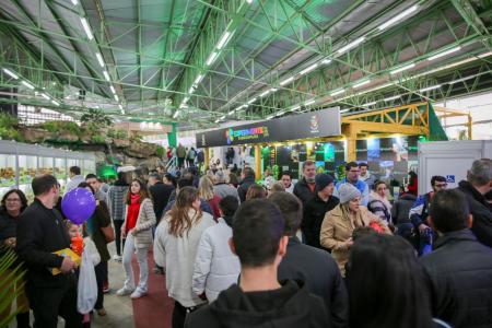 Mais de 80 mil pessoas visitaram a 24ª Fenakiwi e 2ª Expo Farroupilha