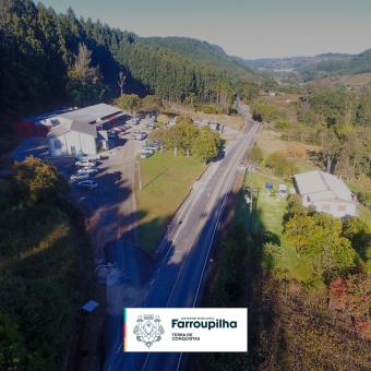 Iniciado em 2025, asfaltamento de trecho em estrada da Linha 30, é entregue para comunidade Iniciado em 2025, asfaltamento de trecho em estrada da Linha 30, é entregue para comunidade